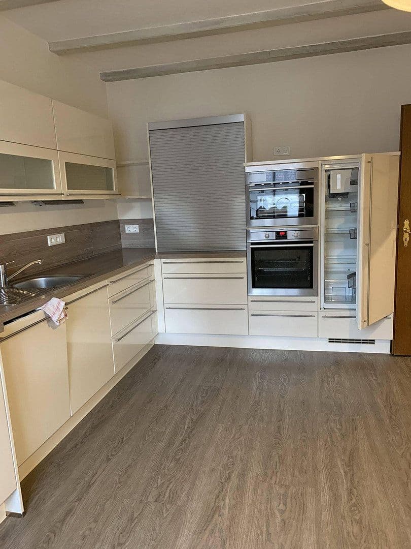 5 bedroom flat for sale, 142 m², Goldbach, Bavaria 5 bedroom flat for sale, 142 m², Goldbach, Bavaria