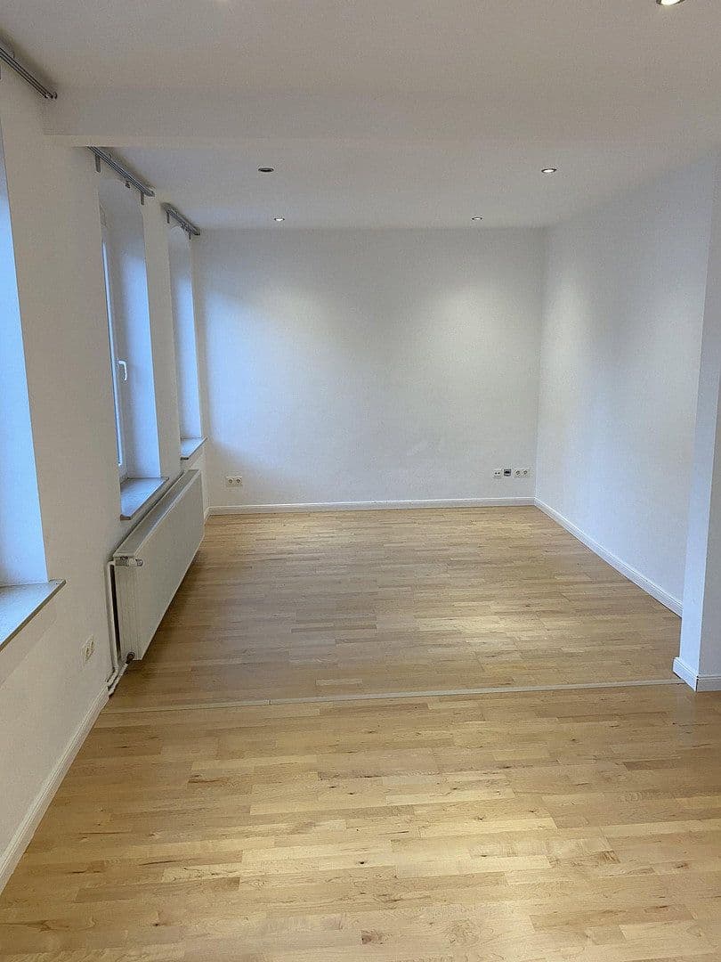 3 bedroom with open-plan kitchen flat to rent, 128 m², Zierenbergstr. 72, Hildesheim, Lower Saxony 3 bedroom with open-plan kitchen flat to rent, 128 m², Zierenbergstr. 72, Hildesheim, Lower Saxony