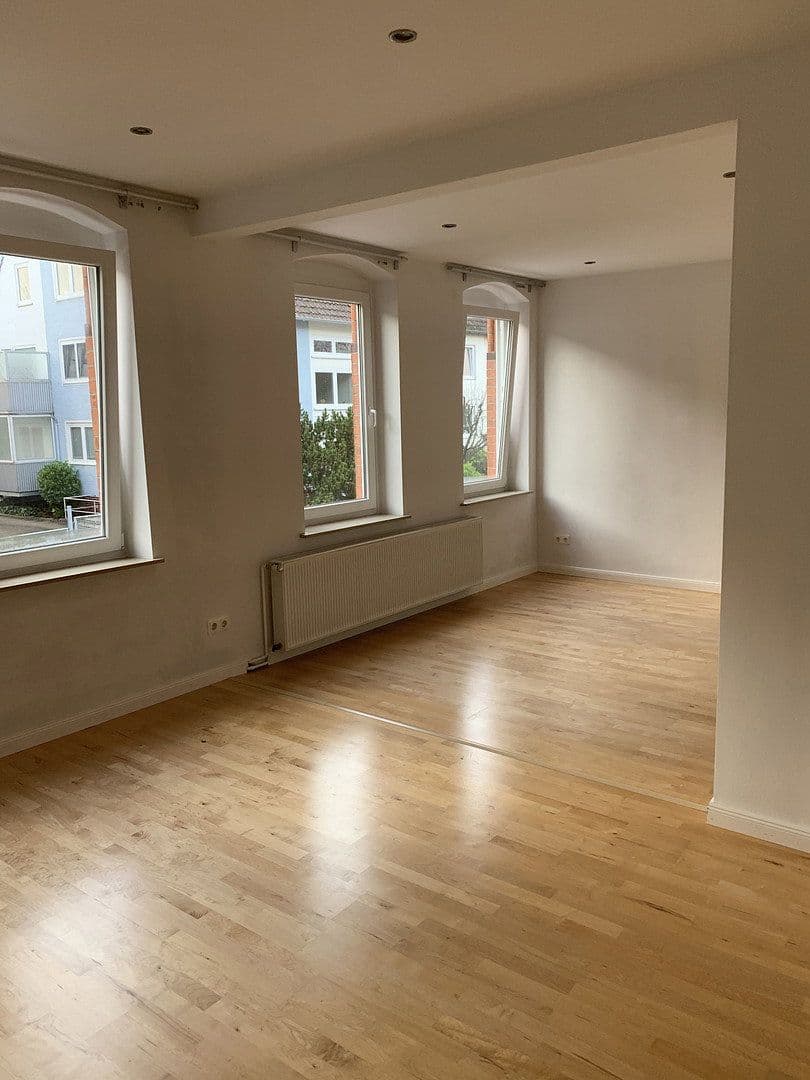 3 bedroom with open-plan kitchen flat to rent, 128 m², Zierenbergstr. 72, Hildesheim, Lower Saxony 3 bedroom with open-plan kitchen flat to rent, 128 m², Zierenbergstr. 72, Hildesheim, Lower Saxony