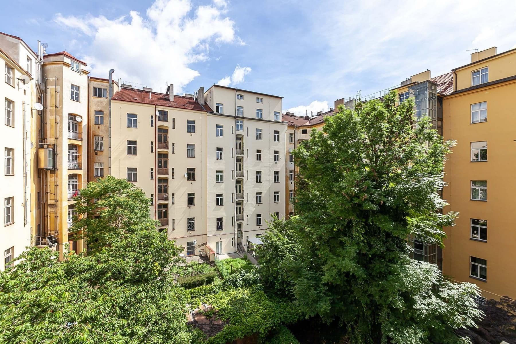 1 bedroom with open-plan kitchen flat for sale, 41 m², Orelská, Prague, Prague 1 bedroom with open-plan kitchen flat for sale, 41 m², Orelská, Prague, Prague