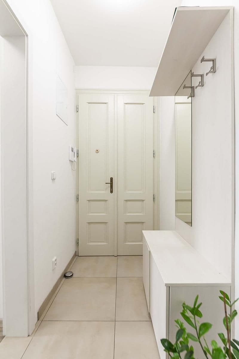 1 bedroom with open-plan kitchen flat for sale, 41 m², Orelská, Prague, Prague 1 bedroom with open-plan kitchen flat for sale, 41 m², Orelská, Prague, Prague