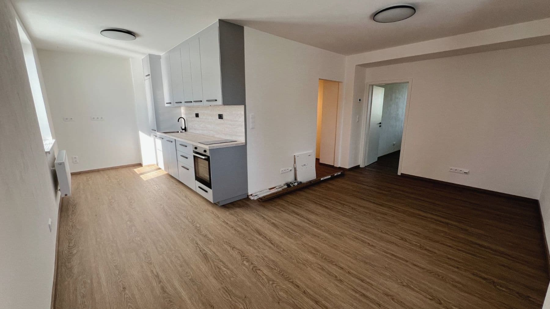 1 bedroom with open-plan kitchen flat to rent, 49 m², Sídliště Generála J. Kholla, Rakovník, Středočeský Region 1 bedroom with open-plan kitchen flat to rent, 49 m², Sídliště Generála J. Kholla, Rakovník, Středočeský Region