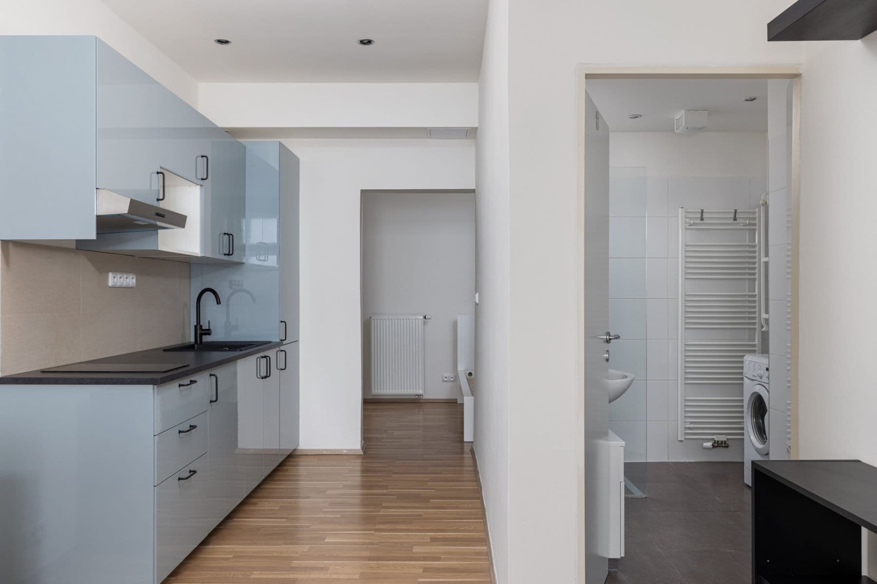 Studio flat to rent, 30 m², Navrátilova, Prague, Prague Studio flat to rent, 30 m², Navrátilova, Prague, Prague
