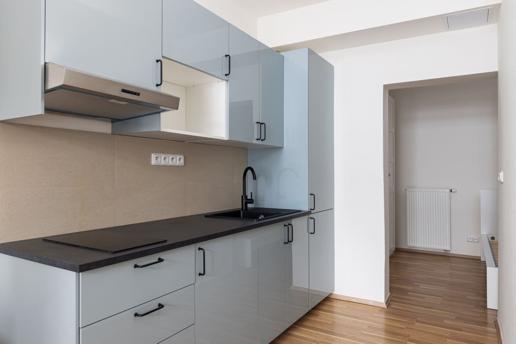 Studio flat to rent, 30 m², Navrátilova, Prague, Prague Studio flat to rent, 30 m², Navrátilova, Prague, Prague