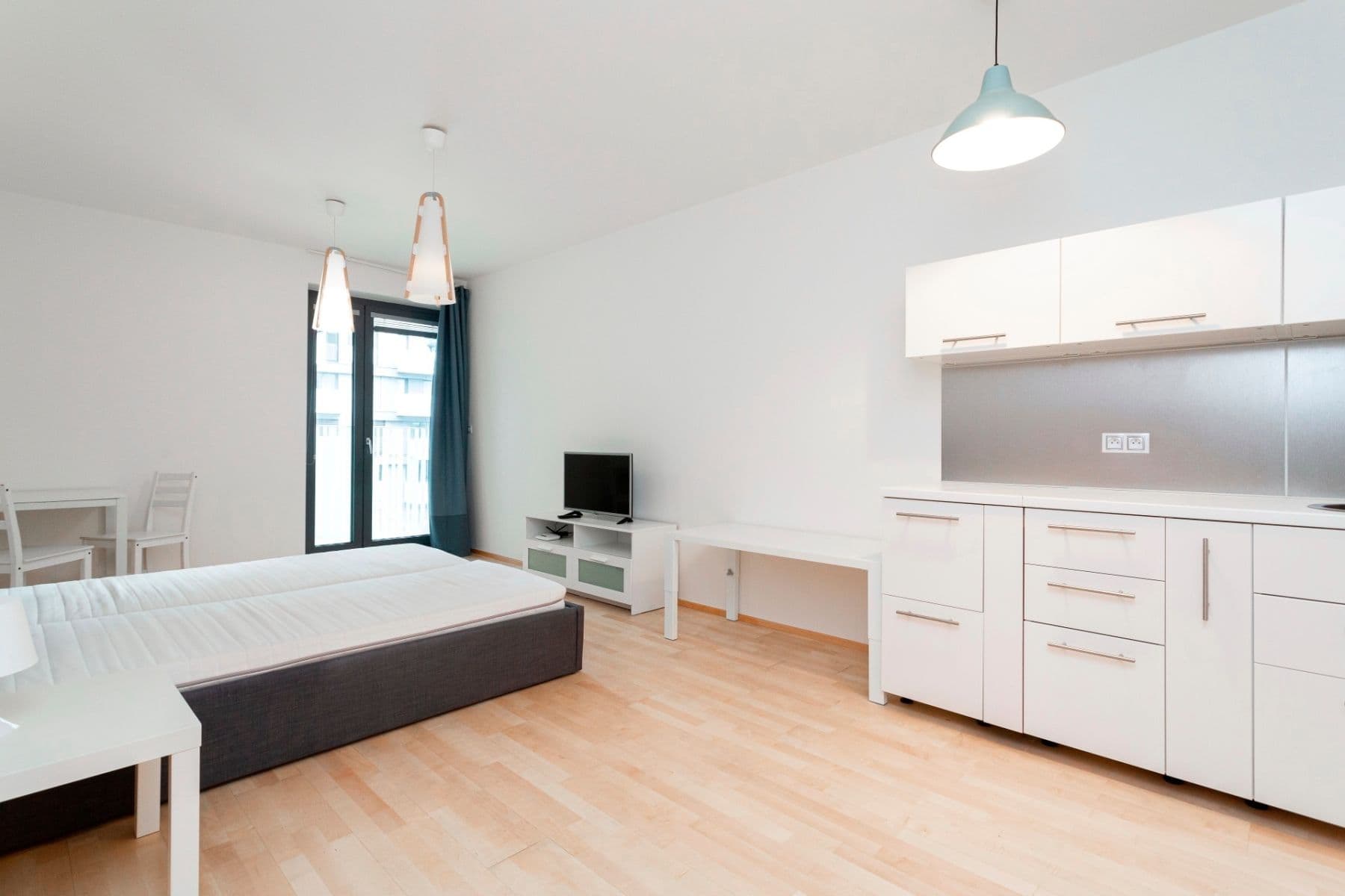 Studio flat to rent, 43 m², Olšanská, Prague, Prague Studio flat to rent, 43 m², Olšanská, Prague, Prague