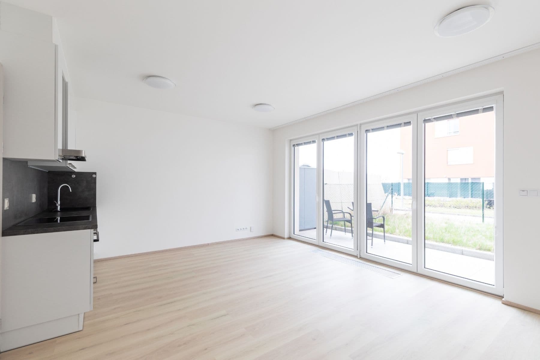 Studio flat to rent, 37 m², Toufarova, Prague, Prague Studio flat to rent, 37 m², Toufarova, Prague, Prague