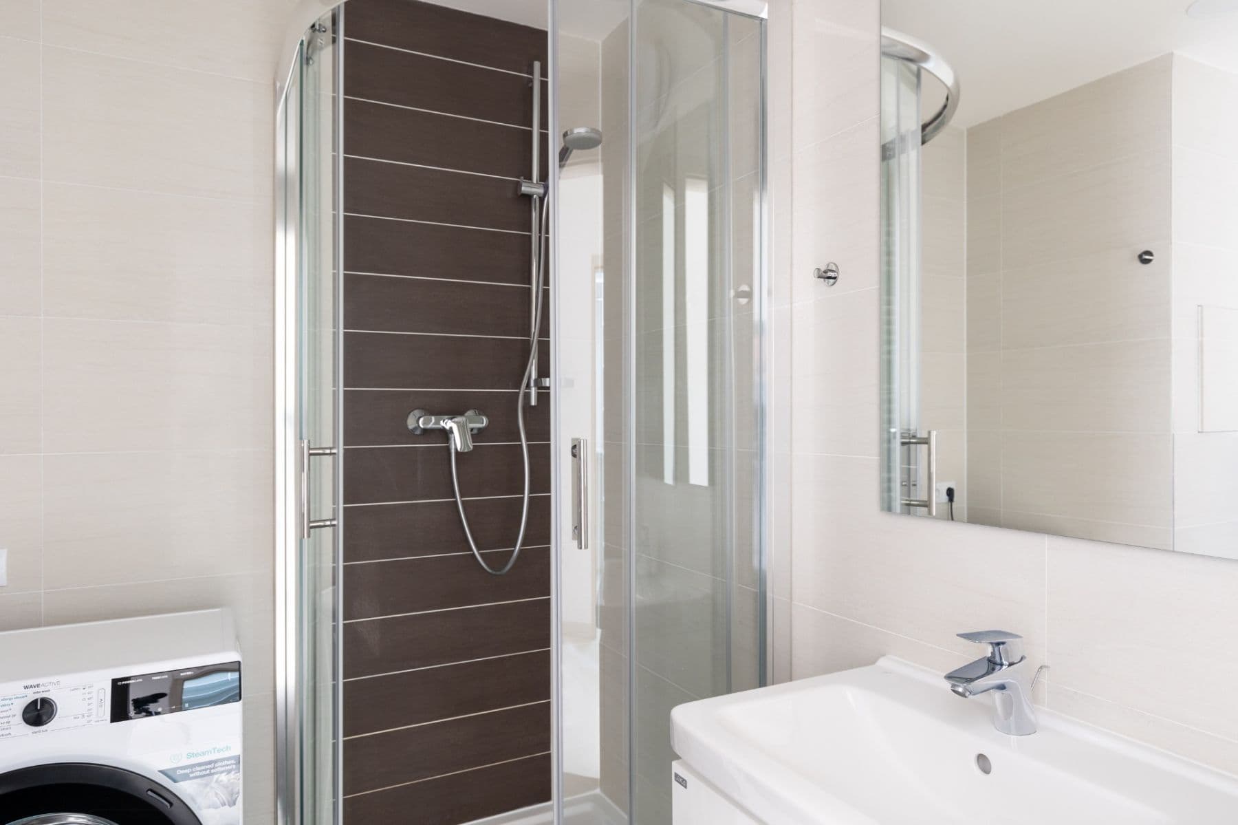 Studio flat to rent, 37 m², Toufarova, Prague, Prague Studio flat to rent, 37 m², Toufarova, Prague, Prague