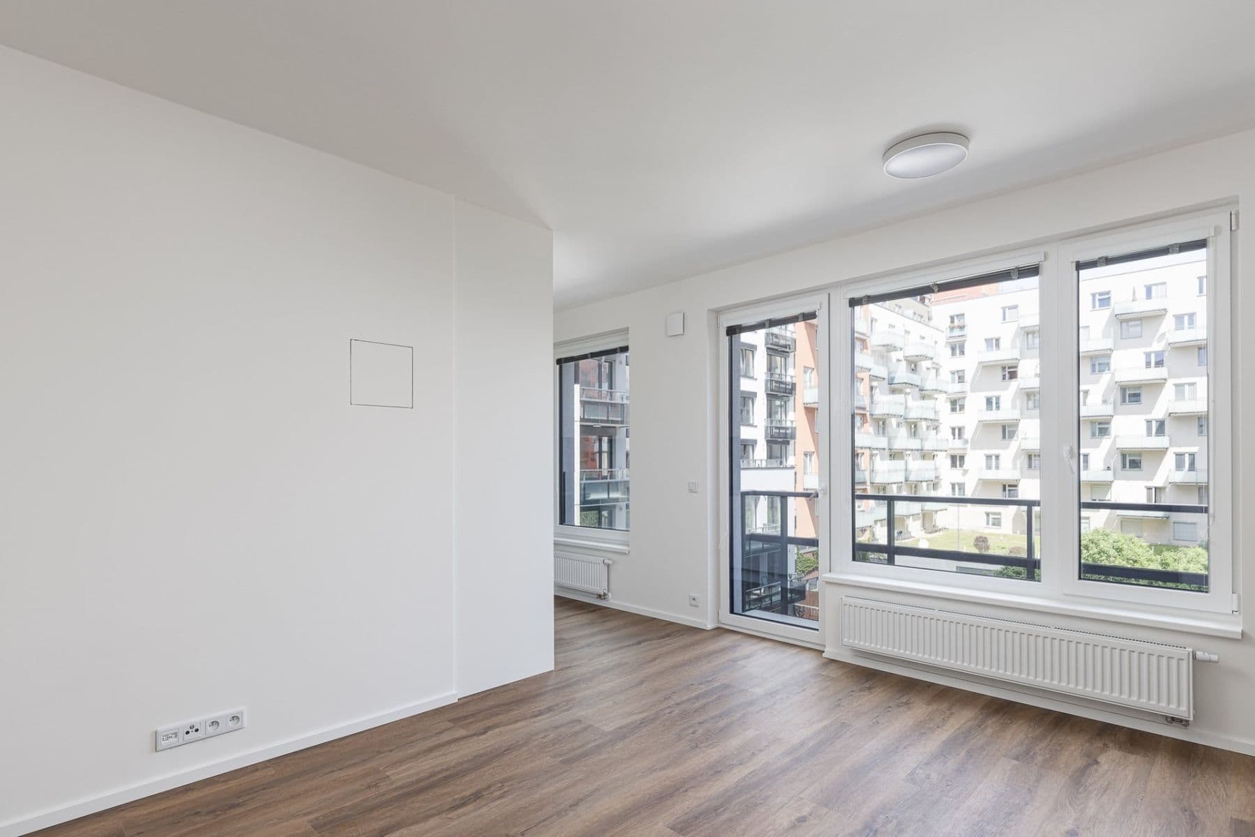 1 bedroom with open-plan kitchen flat to rent, 47 m², Hodkovická, Prague, Prague 1 bedroom with open-plan kitchen flat to rent, 47 m², Hodkovická, Prague, Prague