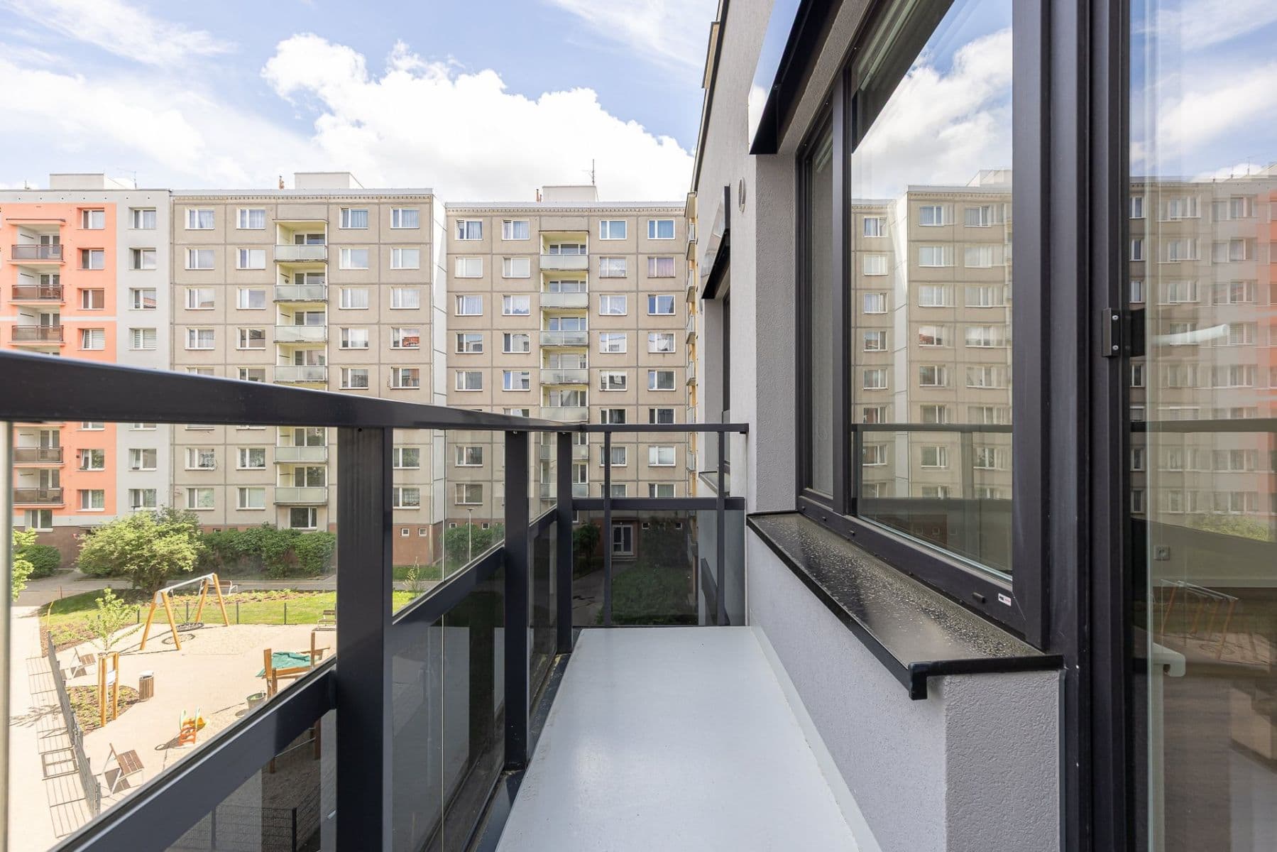 1 bedroom with open-plan kitchen flat to rent, 47 m², Hodkovická, Prague, Prague 1 bedroom with open-plan kitchen flat to rent, 47 m², Hodkovická, Prague, Prague