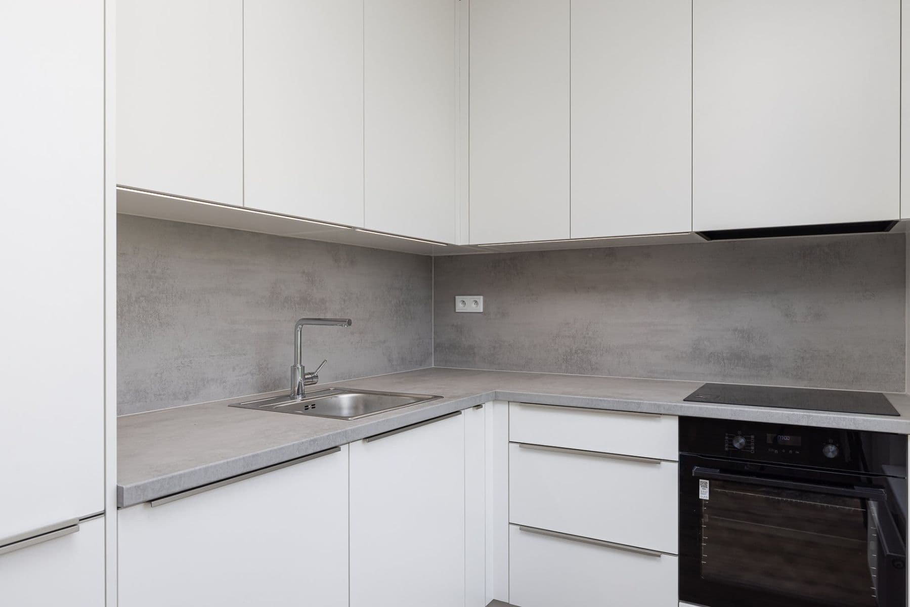 1 bedroom with open-plan kitchen flat to rent, 47 m², Hodkovická, Prague, Prague 1 bedroom with open-plan kitchen flat to rent, 47 m², Hodkovická, Prague, Prague