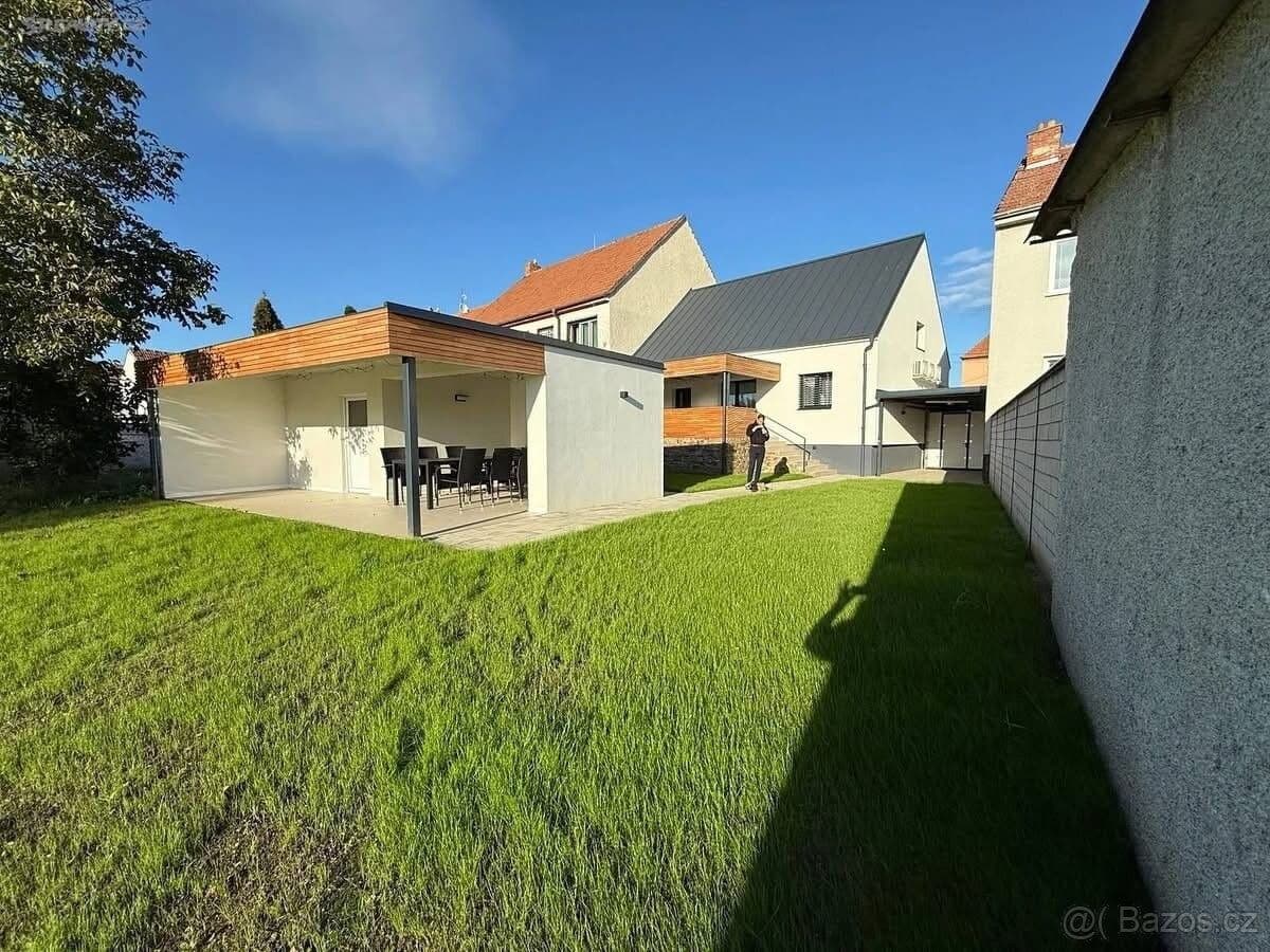 house for sale, 200 m², Moravany, Jihomoravský Region house for sale, 200 m², Moravany, Jihomoravský Region