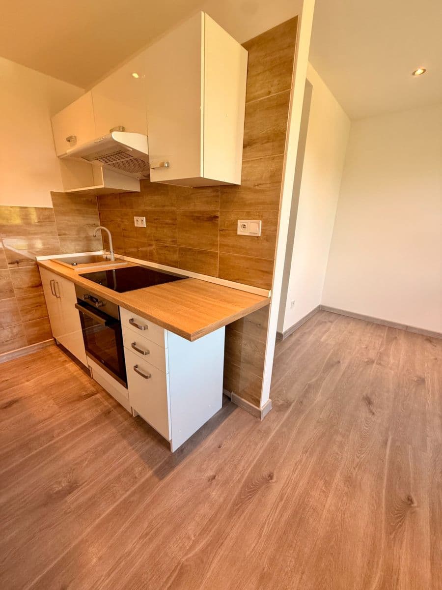 Studio flat for sale, 25 m², Tečovice, Zlínský Region Studio flat for sale, 25 m², Tečovice, Zlínský Region