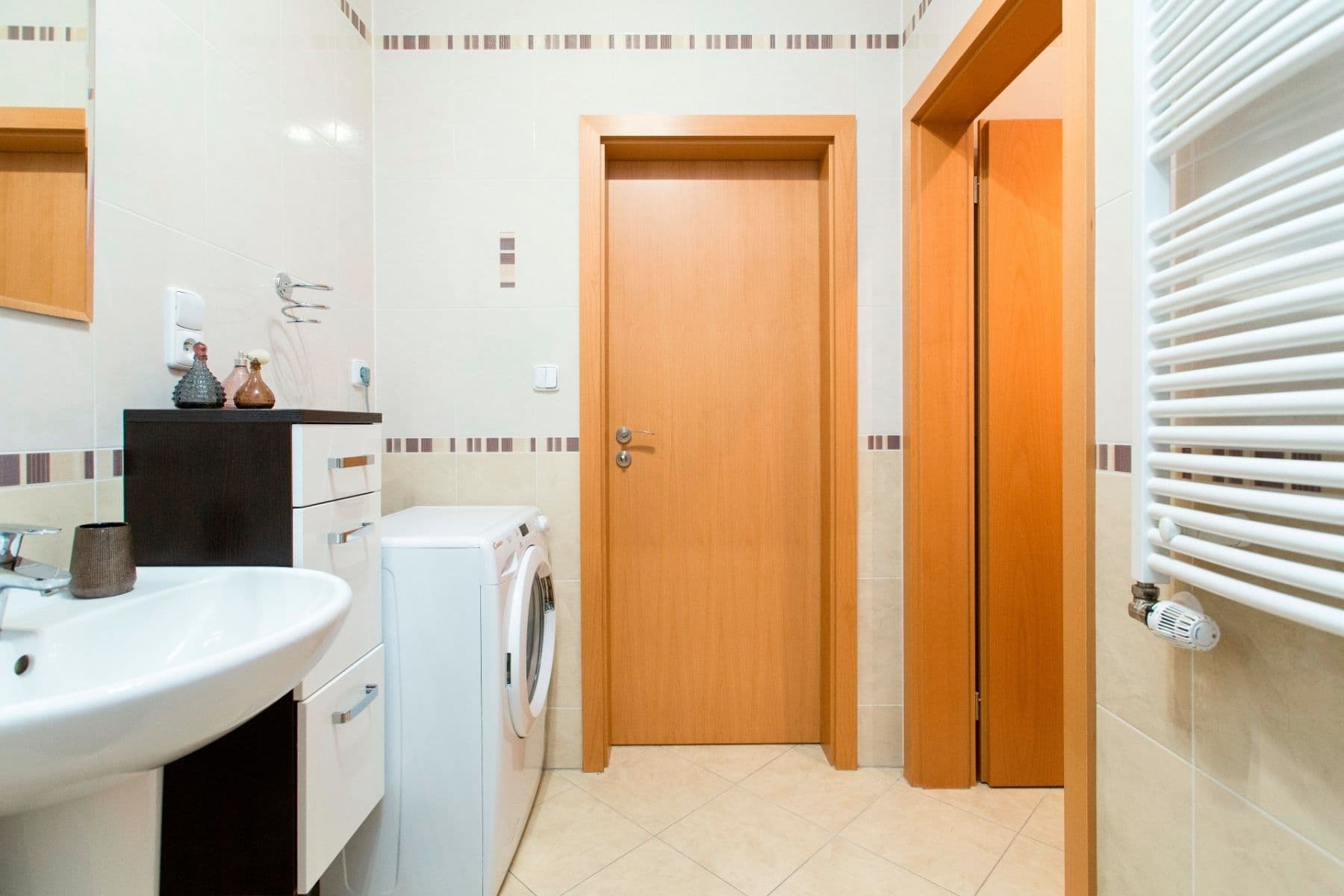 Studio flat to rent, 39 m², Pavla Beneše, Prague, Prague Studio flat to rent, 39 m², Pavla Beneše, Prague, Prague