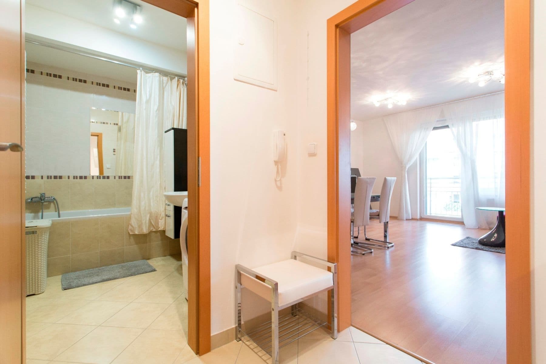 Studio flat to rent, 39 m², Pavla Beneše, Prague, Prague Studio flat to rent, 39 m², Pavla Beneše, Prague, Prague