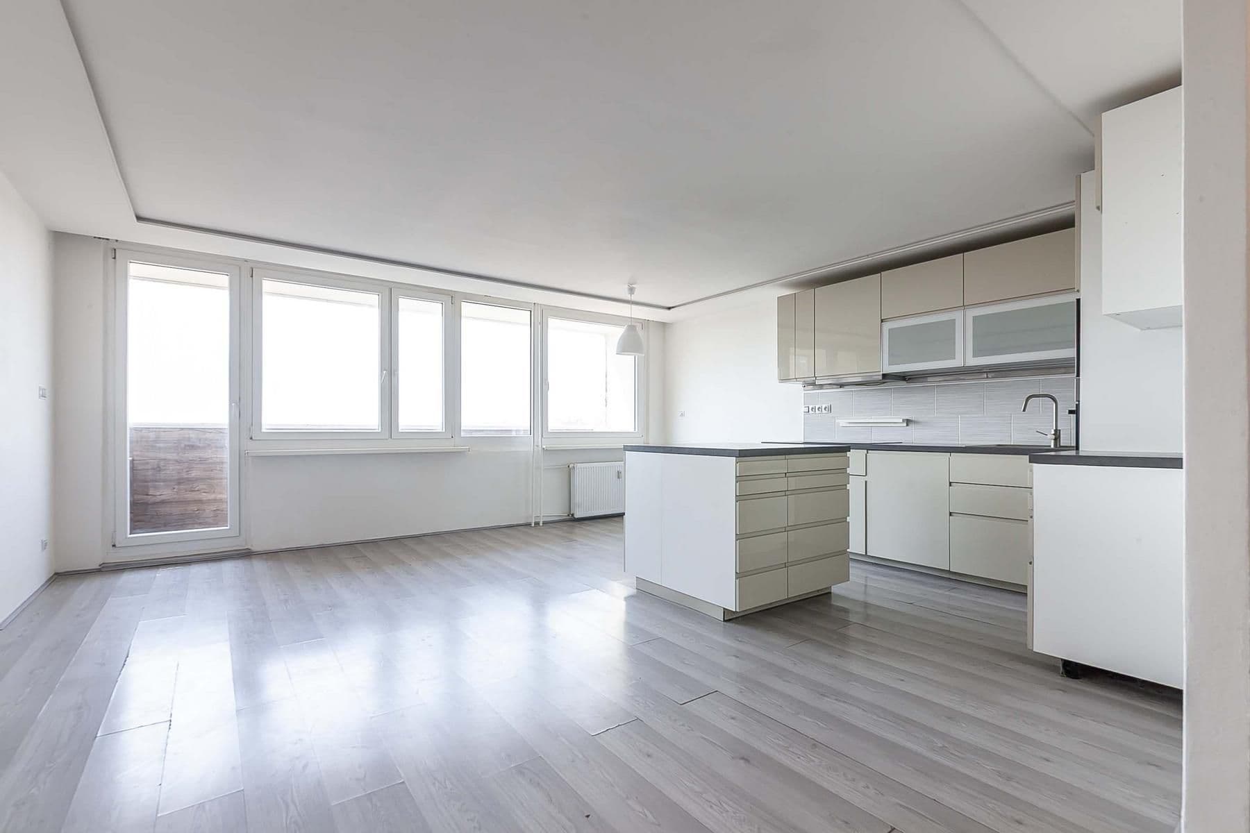 2 bedroom with open-plan kitchen flat for sale, 94 m², Seydlerova, Praha, Prague 2 bedroom with open-plan kitchen flat for sale, 94 m², Seydlerova, Praha, Prague