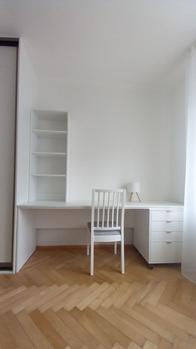 Studio flat to rent, 17 m², Jerevanská, Prague, Prague Studio flat to rent, 17 m², Jerevanská, Prague, Prague