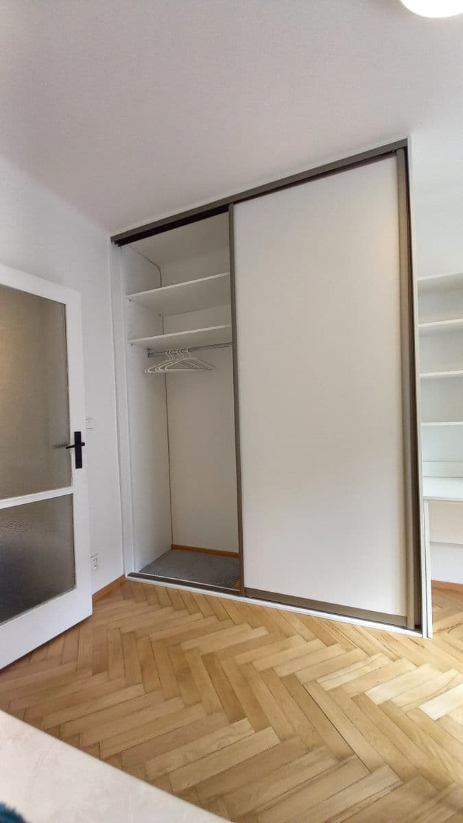 Studio flat to rent, 17 m², Jerevanská, Prague, Prague Studio flat to rent, 17 m², Jerevanská, Prague, Prague