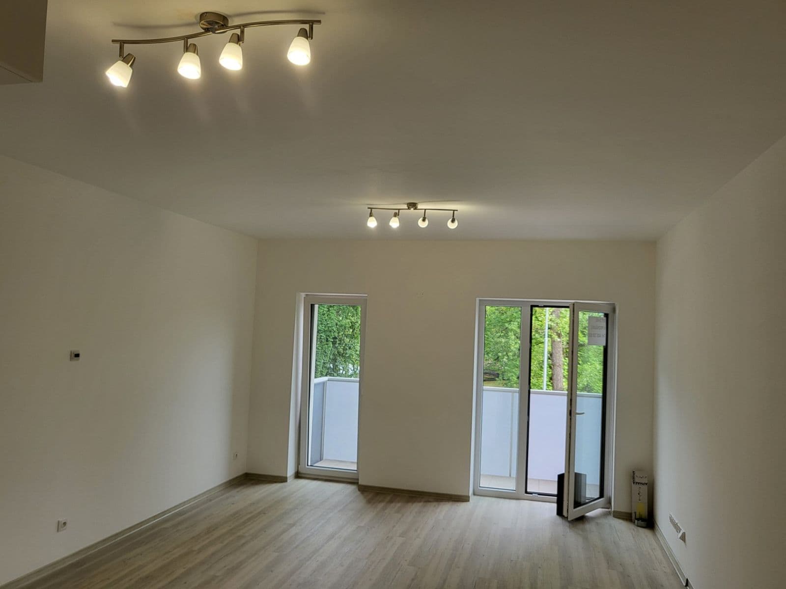 1 bedroom with open-plan kitchen flat to rent, 59 m², Na Baranovci, Ostrava, Moravskoslezský Region 1 bedroom with open-plan kitchen flat to rent, 59 m², Na Baranovci, Ostrava, Moravskoslezský Region