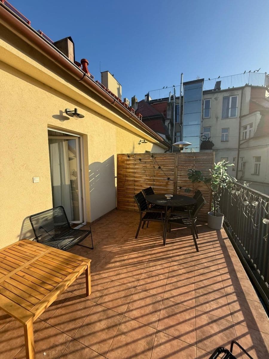 1 bedroom with open-plan kitchen flat for sale, 83 m², Soukenická, Prague, Prague 1 bedroom with open-plan kitchen flat for sale, 83 m², Soukenická, Prague, Prague
