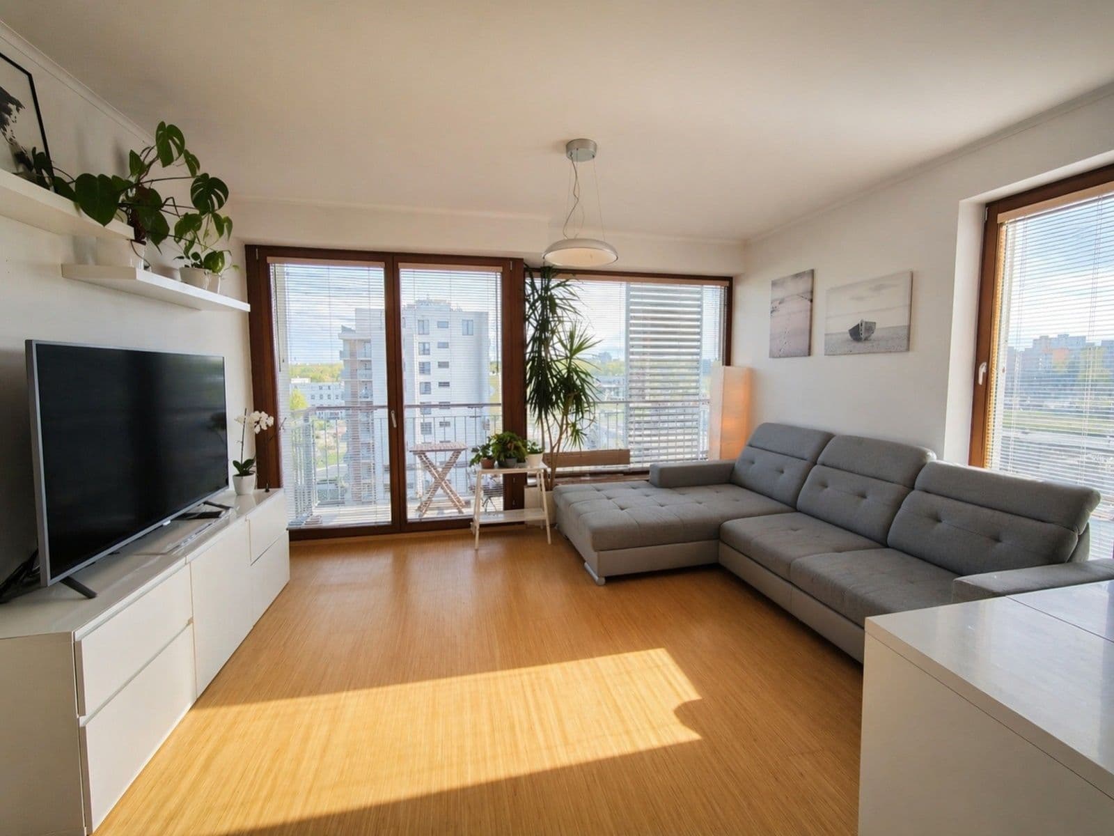2 bedroom with open-plan kitchen flat to rent, 86 m², Nad Smetankou, Prague, Prague 2 bedroom with open-plan kitchen flat to rent, 86 m², Nad Smetankou, Prague, Prague