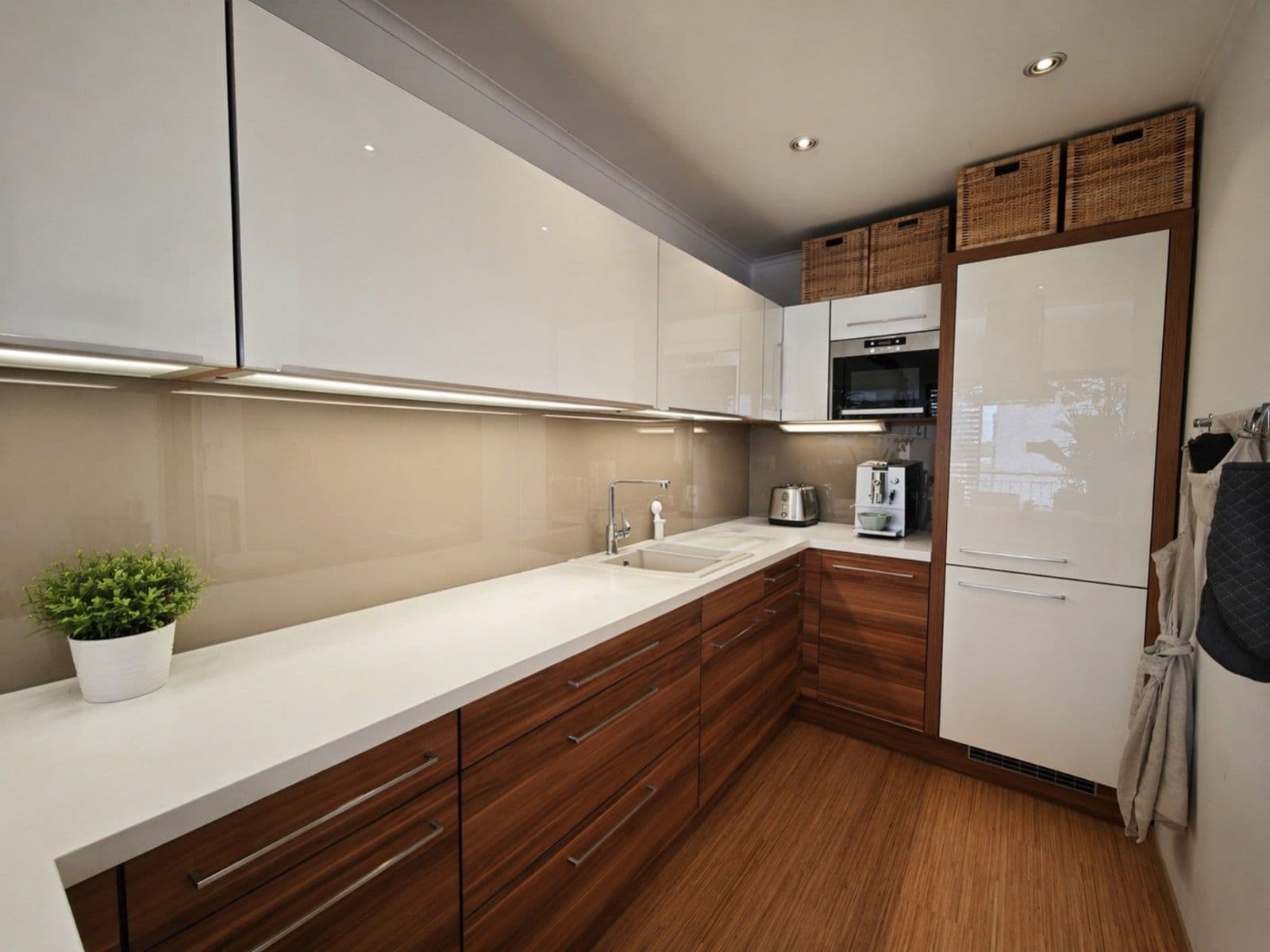 2 bedroom with open-plan kitchen flat to rent, 86 m², Nad Smetankou, Prague, Prague 2 bedroom with open-plan kitchen flat to rent, 86 m², Nad Smetankou, Prague, Prague