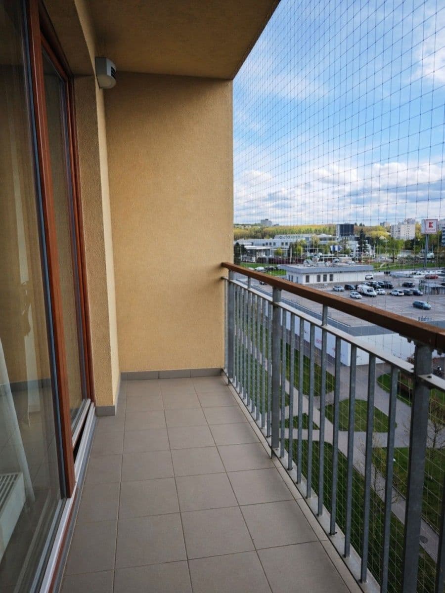 2 bedroom with open-plan kitchen flat to rent, 86 m², Nad Smetankou, Prague, Prague 2 bedroom with open-plan kitchen flat to rent, 86 m², Nad Smetankou, Prague, Prague