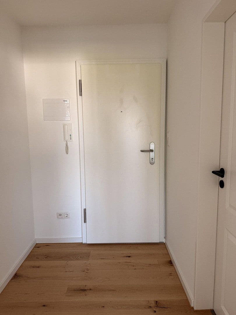 Studio flat to rent, 41 m², Max Planck Str. 13, Neufahr bei Freising, Bavaria Studio flat to rent, 41 m², Max Planck Str. 13, Neufahr bei Freising, Bavaria