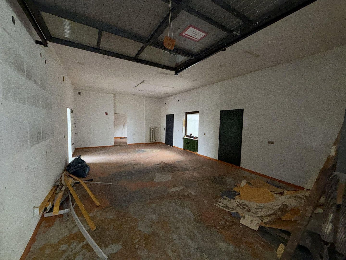 non-residential property to rent, 230 m², Fellbach, Baden-Württemberg non-residential property to rent, 230 m², Fellbach, Baden-Württemberg