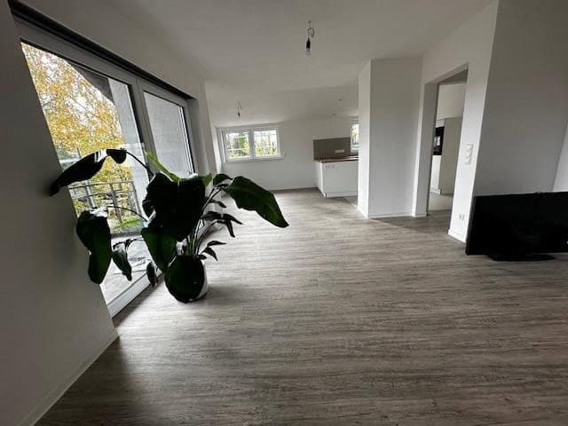 2 bedroom with open-plan kitchen flat to rent, 108 m², Rottenburg am Neckar, Baden-Württemberg 2 bedroom with open-plan kitchen flat to rent, 108 m², Rottenburg am Neckar, Baden-Württemberg
