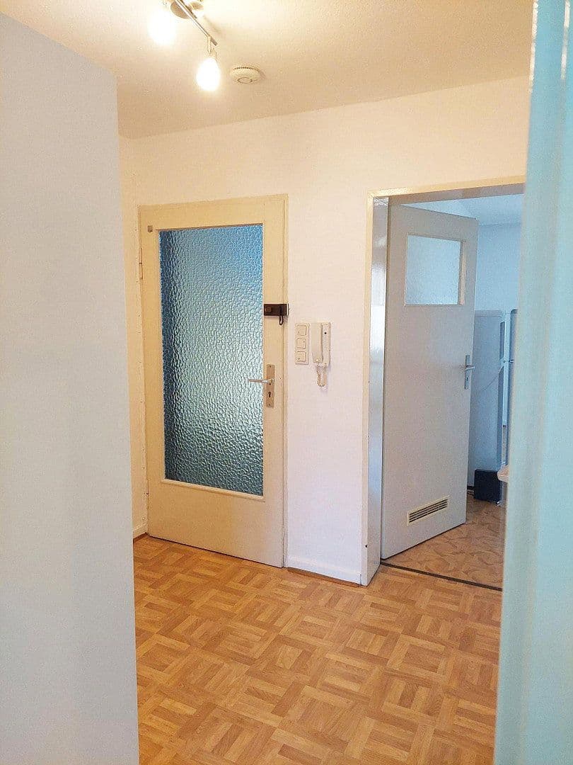 1 bedroom flat to rent, 45 m², Ludwigshafen, Rhineland-Palatinate 1 bedroom flat to rent, 45 m², Ludwigshafen, Rhineland-Palatinate
