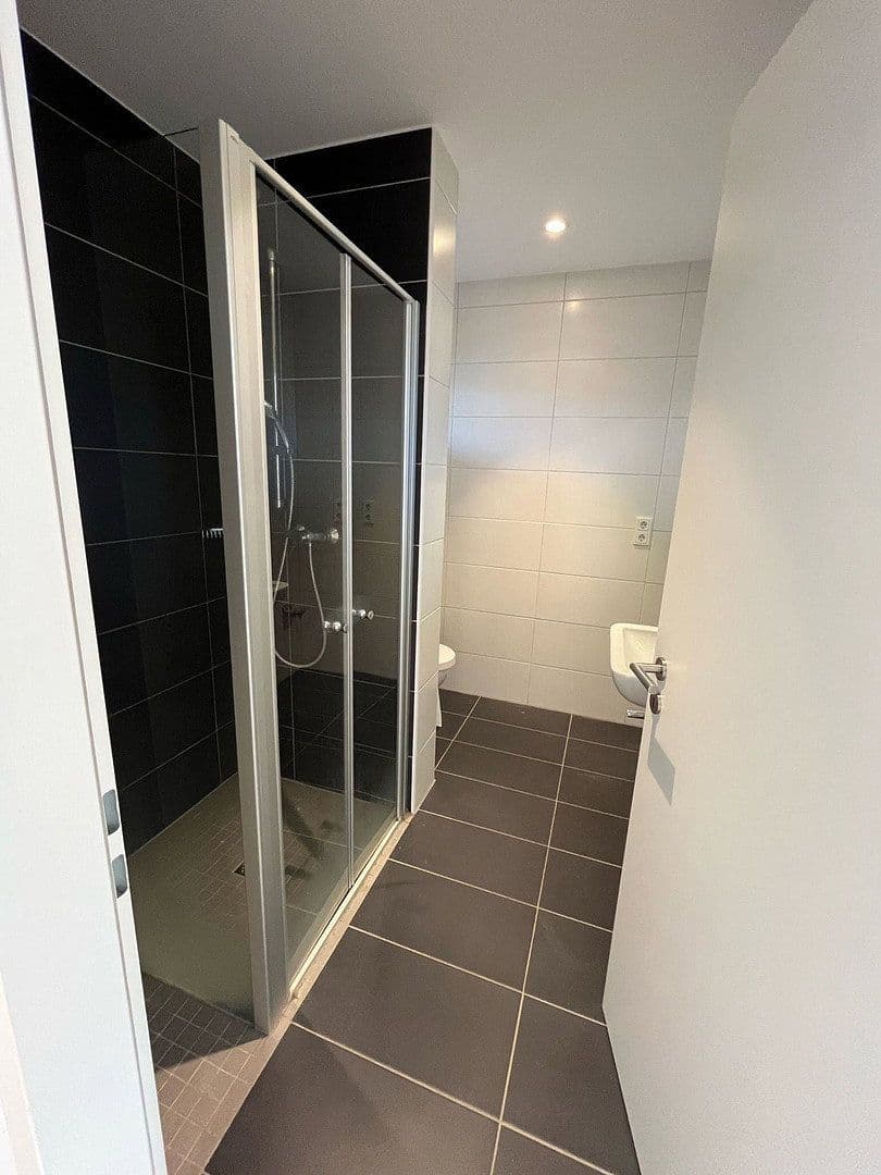 1 bedroom flat to rent, 39 m², Robert-Schuman-Allee 18, Trier, Rhineland-Palatinate 1 bedroom flat to rent, 39 m², Robert-Schuman-Allee 18, Trier, Rhineland-Palatinate