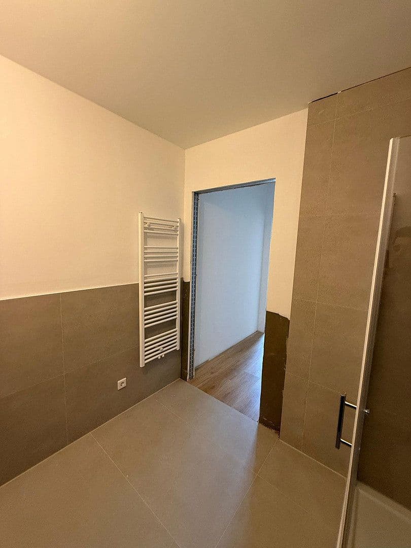 3 bedroom flat to rent, 102 m², Kölner Platz 2, Troisdorf, North Rhine-Westphalia 3 bedroom flat to rent, 102 m², Kölner Platz 2, Troisdorf, North Rhine-Westphalia