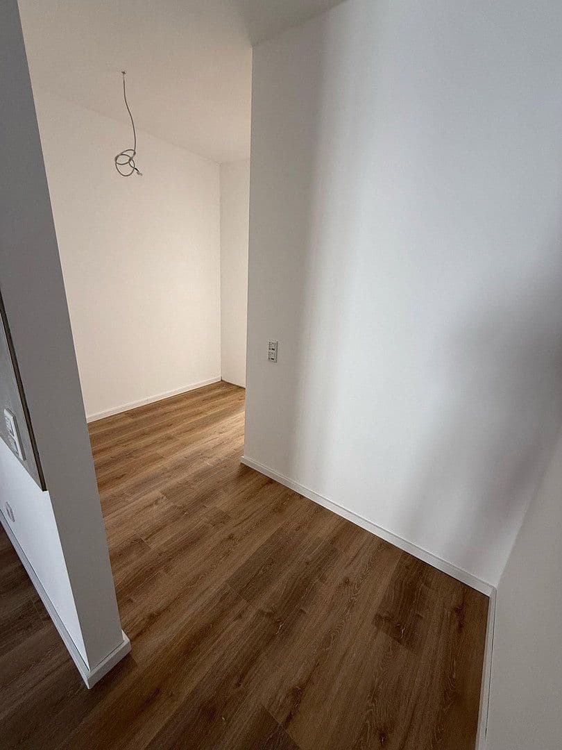 3 bedroom flat to rent, 102 m², Kölner Platz 2, Troisdorf, North Rhine-Westphalia 3 bedroom flat to rent, 102 m², Kölner Platz 2, Troisdorf, North Rhine-Westphalia