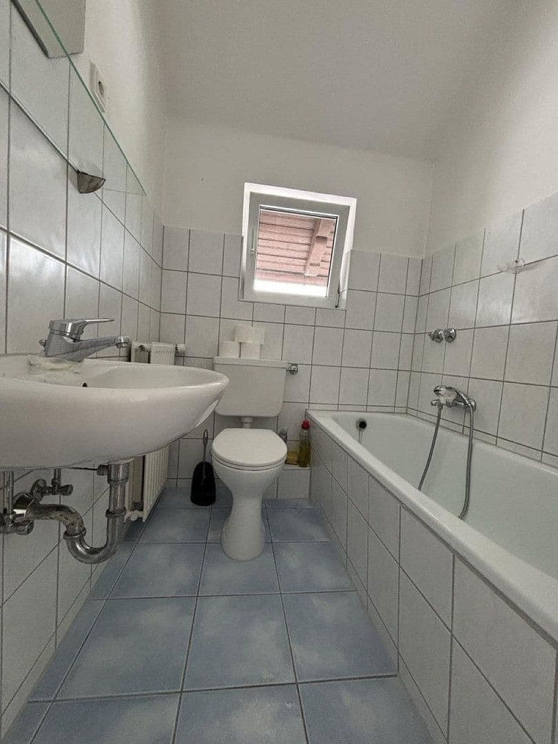 4 bedroom flat to rent, 82 m², Taunusstraße 33, Oberursel (Taunus), Hesse 4 bedroom flat to rent, 82 m², Taunusstraße 33, Oberursel (Taunus), Hesse