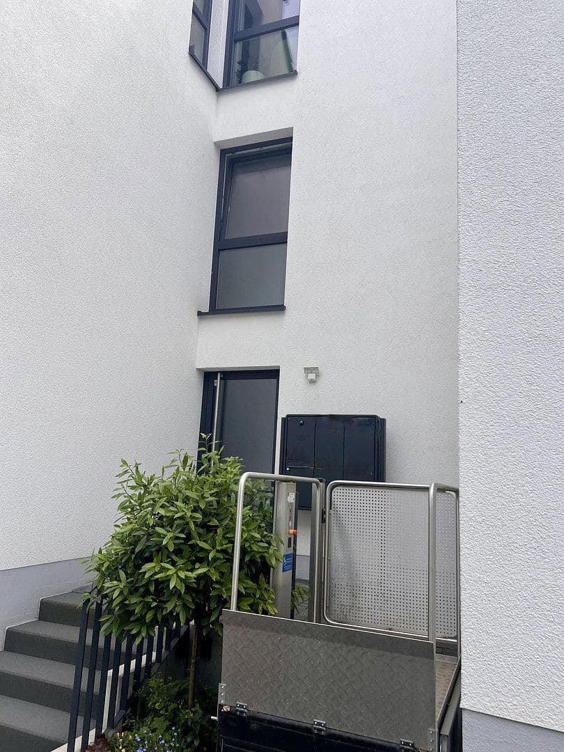 2 bedroom flat to rent, 60 m², Siegburg, North Rhine-Westphalia 2 bedroom flat to rent, 60 m², Siegburg, North Rhine-Westphalia