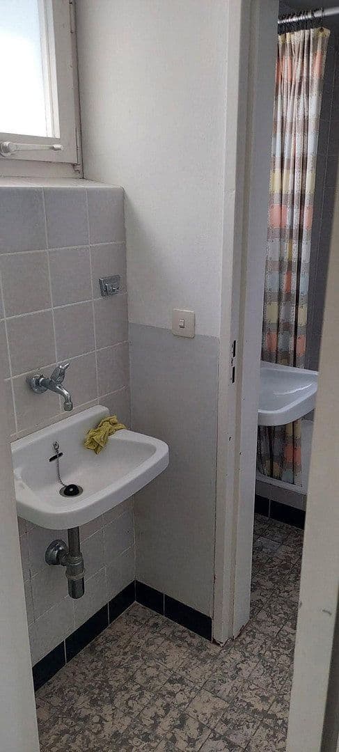 1 bedroom with open-plan kitchen flat to rent, 56 m², Reutlingen, Baden-Württemberg 1 bedroom with open-plan kitchen flat to rent, 56 m², Reutlingen, Baden-Württemberg