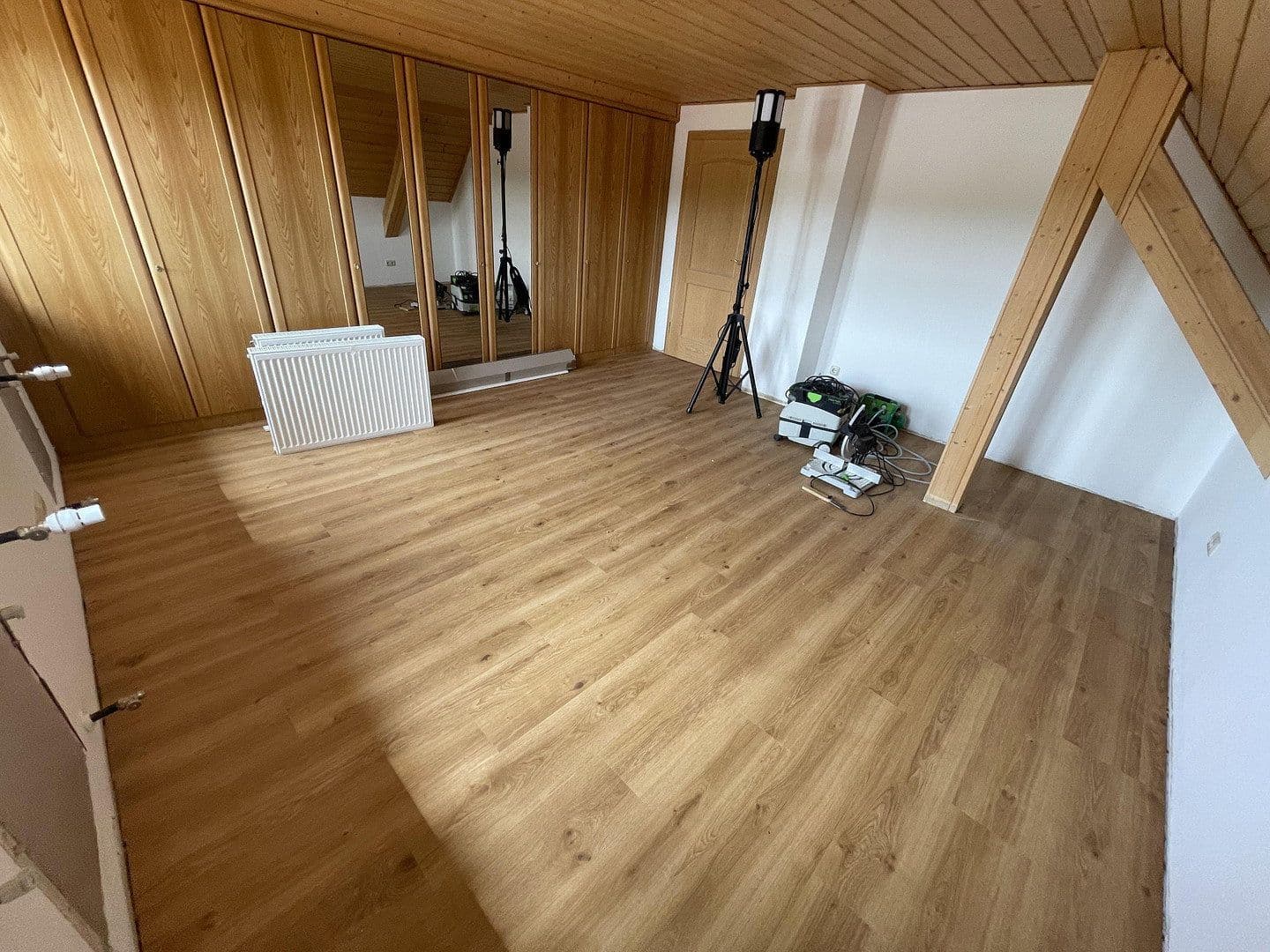 3 bedroom with open-plan kitchen flat to rent, 141 m², Regenstauf, Bavaria 3 bedroom with open-plan kitchen flat to rent, 141 m², Regenstauf, Bavaria