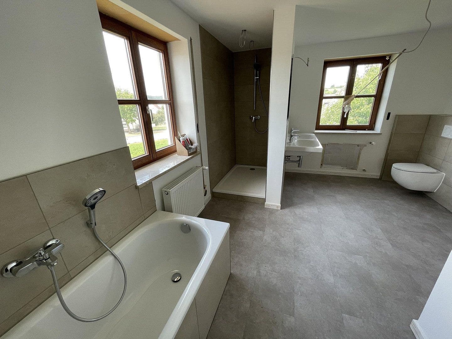 3 bedroom with open-plan kitchen flat to rent, 141 m², Regenstauf, Bavaria 3 bedroom with open-plan kitchen flat to rent, 141 m², Regenstauf, Bavaria