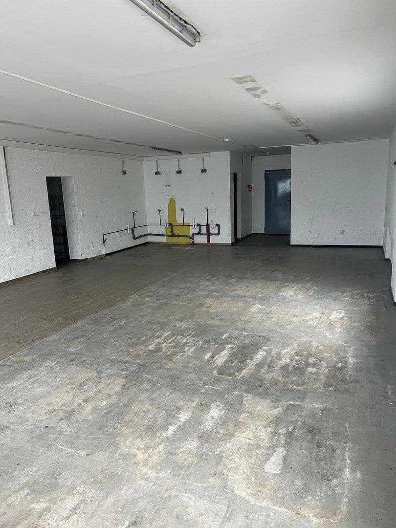 non-residential property to rent, 110 m², Iserlohn, North Rhine-Westphalia non-residential property to rent, 110 m², Iserlohn, North Rhine-Westphalia