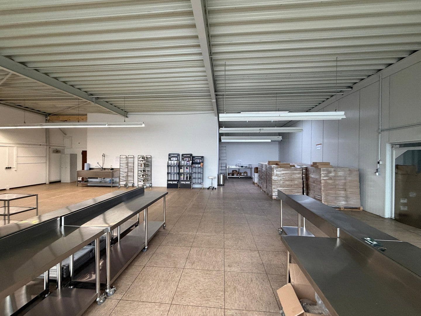 non-residential property to rent, 446 m², Mackenstedter Straße 8, Stuhr, Lower Saxony non-residential property to rent, 446 m², Mackenstedter Straße 8, Stuhr, Lower Saxony