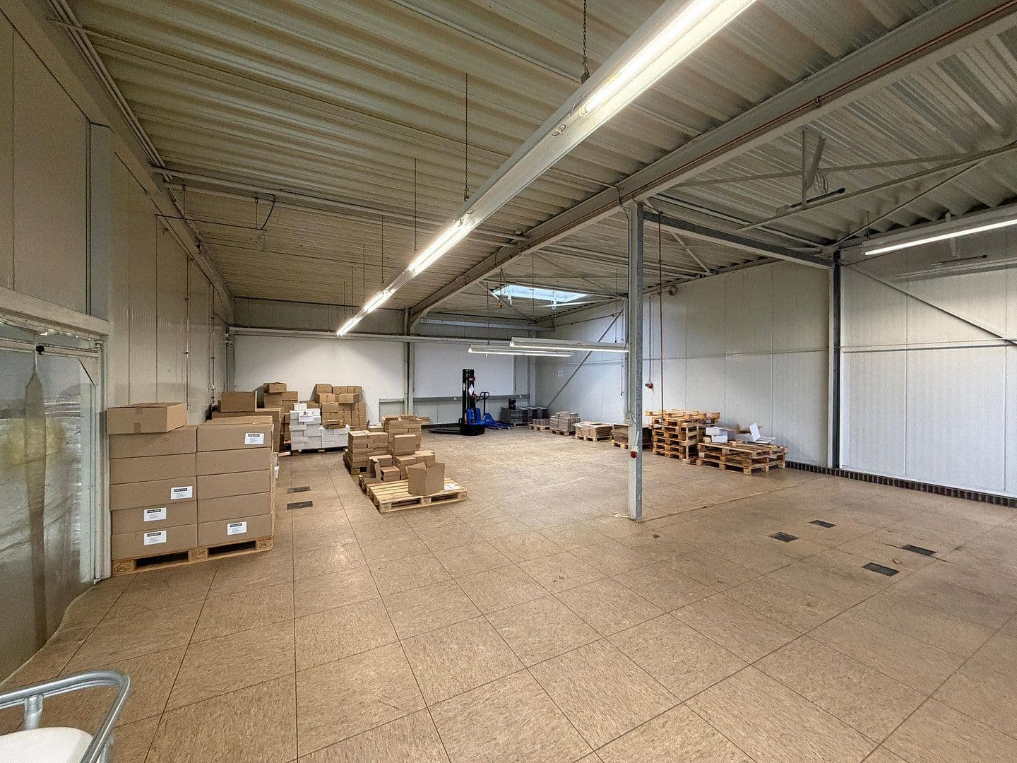 non-residential property to rent, 446 m², Mackenstedter Straße 8, Stuhr, Lower Saxony non-residential property to rent, 446 m², Mackenstedter Straße 8, Stuhr, Lower Saxony