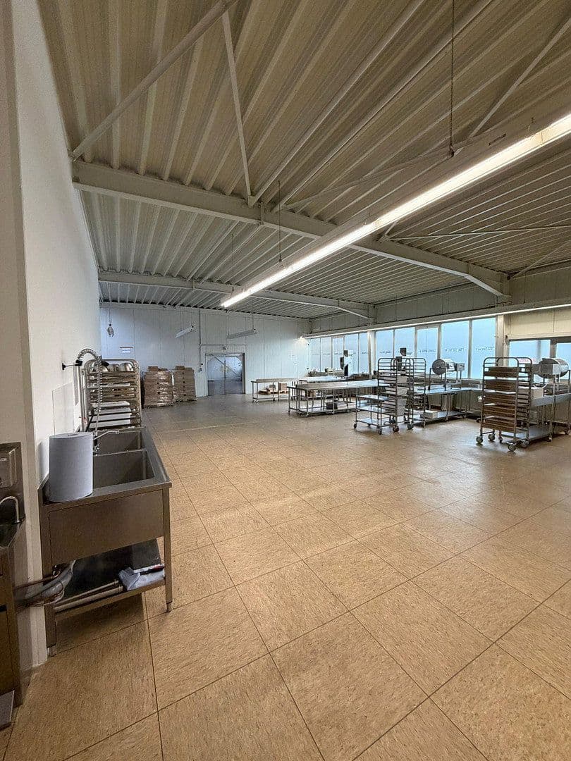 non-residential property to rent, 446 m², Mackenstedter Straße 8, Stuhr, Lower Saxony non-residential property to rent, 446 m², Mackenstedter Straße 8, Stuhr, Lower Saxony