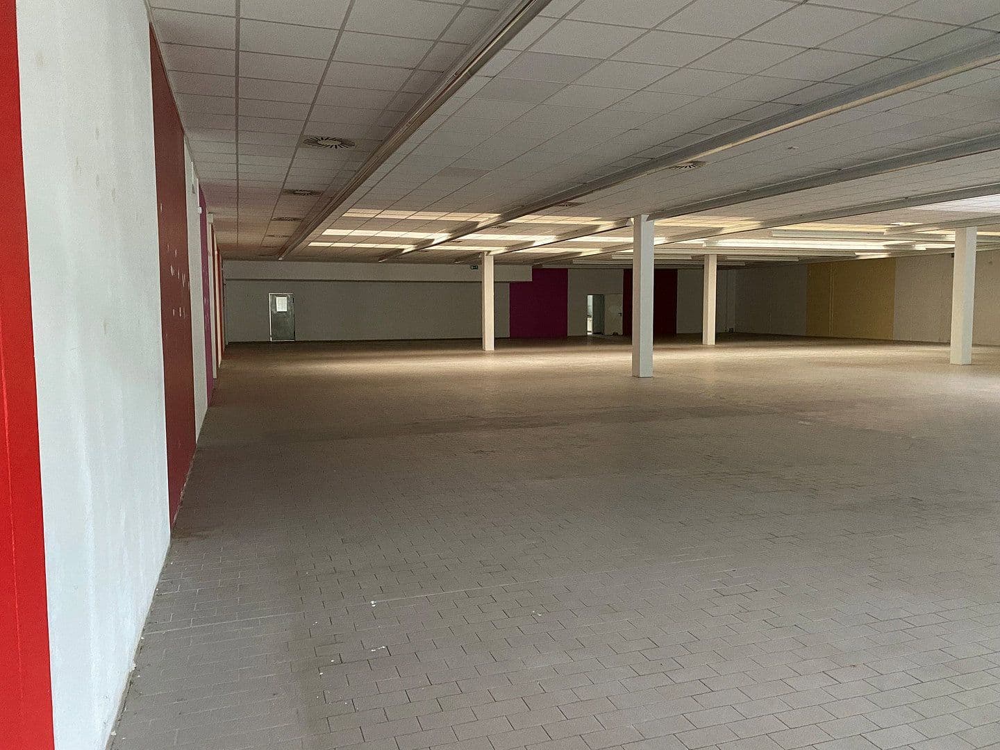 non-residential property to rent, 6,891 m², Bahnhofstraße 52, Dassel, Lower Saxony non-residential property to rent, 6,891 m², Bahnhofstraße 52, Dassel, Lower Saxony