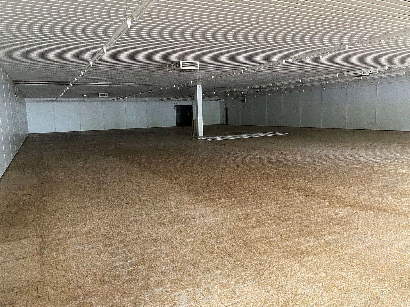 non-residential property to rent, 6,891 m², Bahnhofstraße 52, Dassel, Lower Saxony non-residential property to rent, 6,891 m², Bahnhofstraße 52, Dassel, Lower Saxony