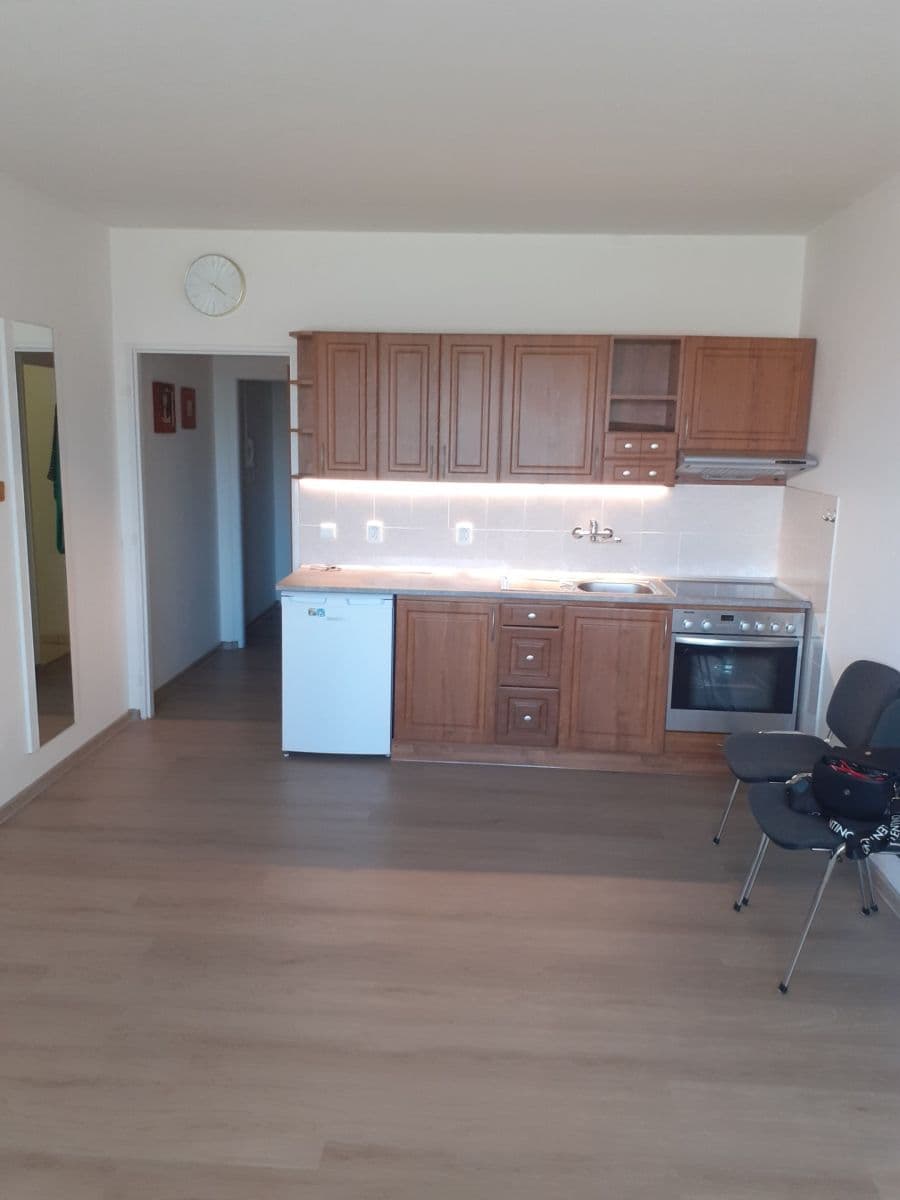 Studio flat to rent, 27 m², Jana Drdy, Příbram, Středočeský Region Studio flat to rent, 27 m², Jana Drdy, Příbram, Středočeský Region