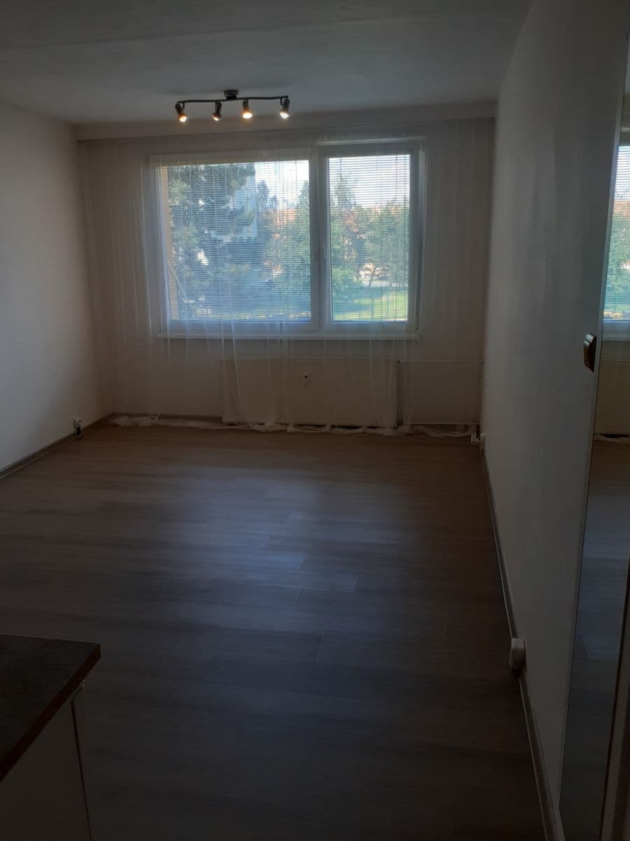 Studio flat to rent, 27 m², Jana Drdy, Příbram, Středočeský Region Studio flat to rent, 27 m², Jana Drdy, Příbram, Středočeský Region
