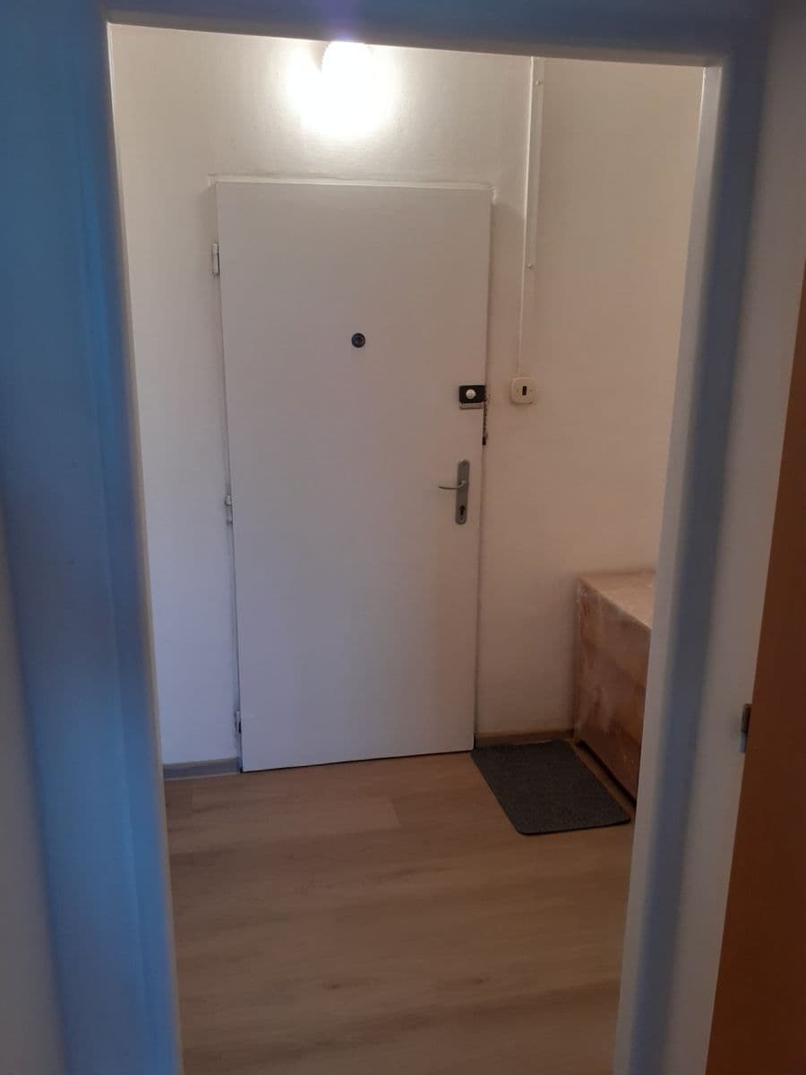 Studio flat to rent, 27 m², Jana Drdy, Příbram, Středočeský Region Studio flat to rent, 27 m², Jana Drdy, Příbram, Středočeský Region