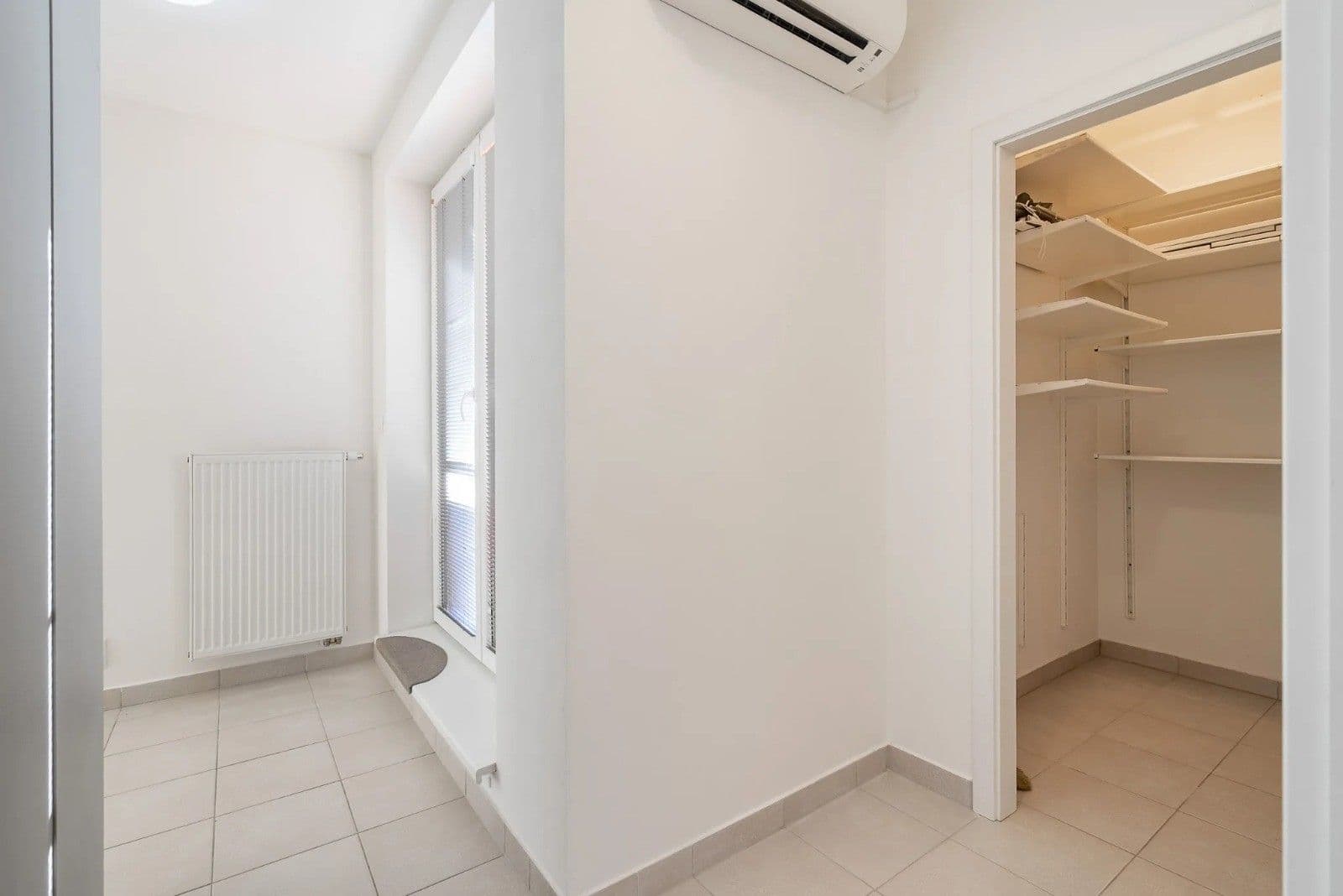 2 bedroom with open-plan kitchen flat for sale, 74 m², K Meteoru, Hradec Králové, Královéhradecký Region 2 bedroom with open-plan kitchen flat for sale, 74 m², K Meteoru, Hradec Králové, Královéhradecký Region
