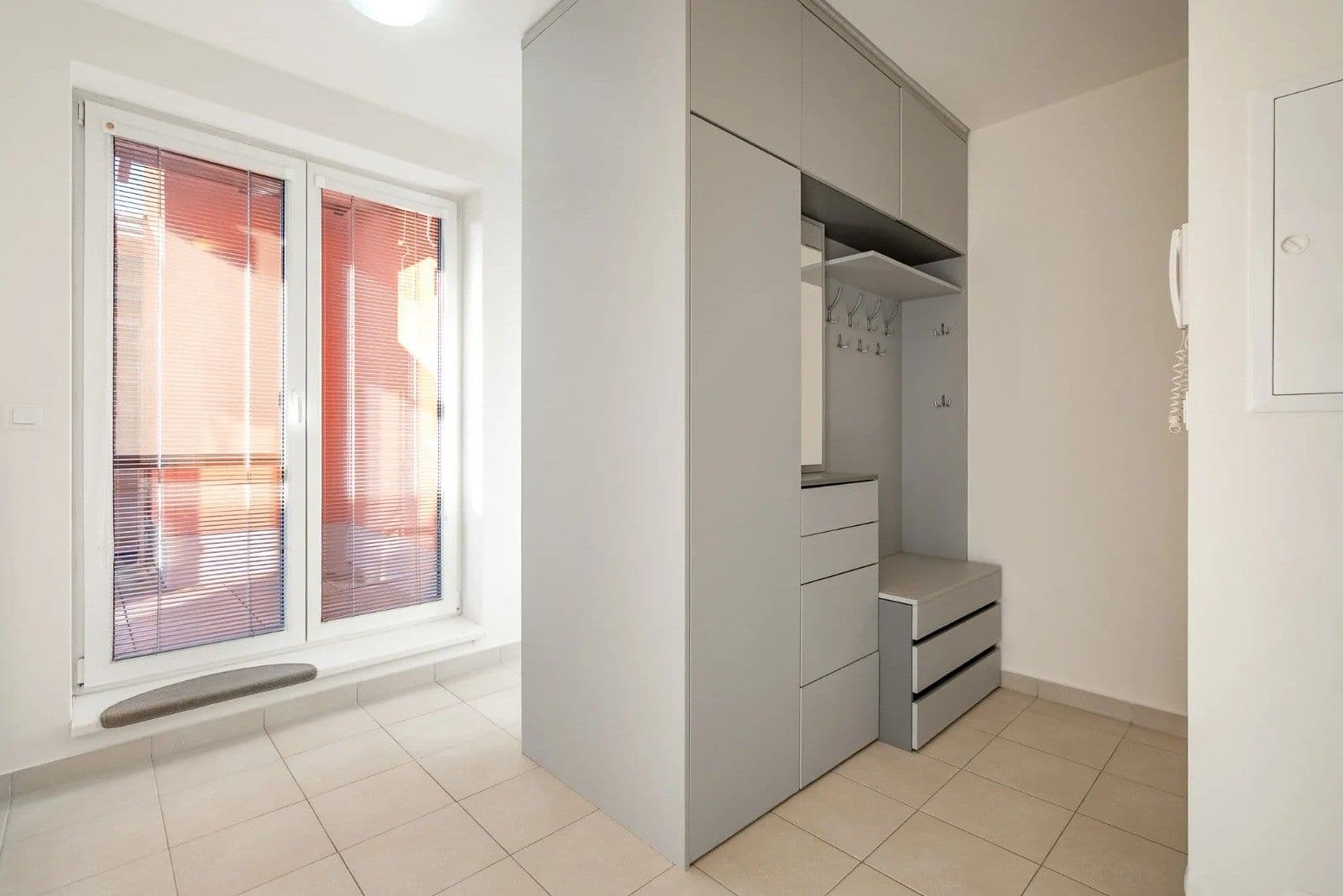 2 bedroom with open-plan kitchen flat for sale, 74 m², K Meteoru, Hradec Králové, Královéhradecký Region 2 bedroom with open-plan kitchen flat for sale, 74 m², K Meteoru, Hradec Králové, Královéhradecký Region