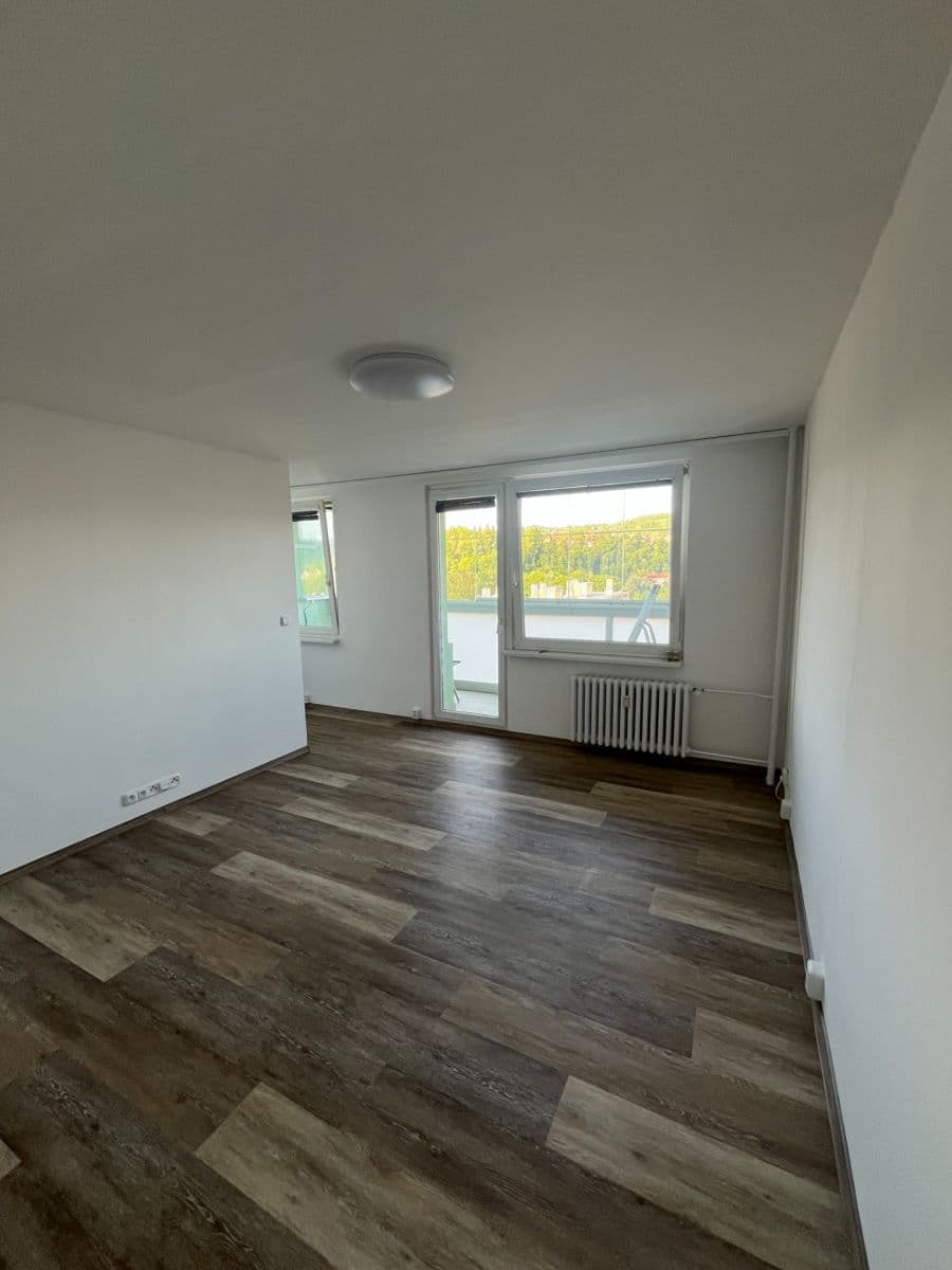 1 bedroom flat to rent, 38 m², Jižní, Semily, Liberecký Region 1 bedroom flat to rent, 38 m², Jižní, Semily, Liberecký Region